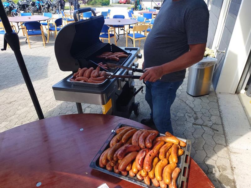 221920213 10224184954918878 n