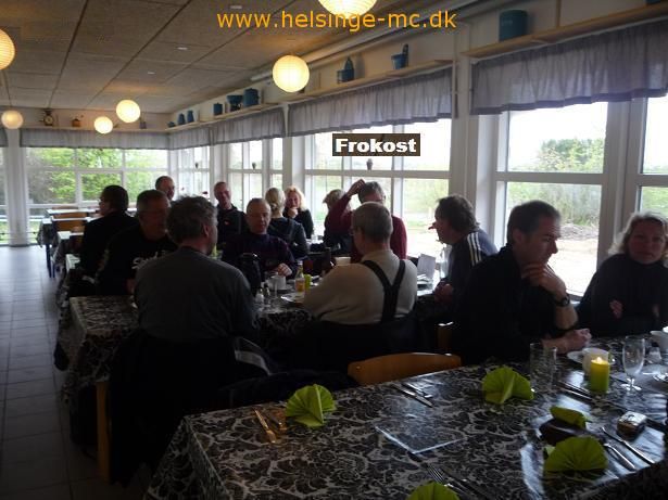 090510 210310 frokost