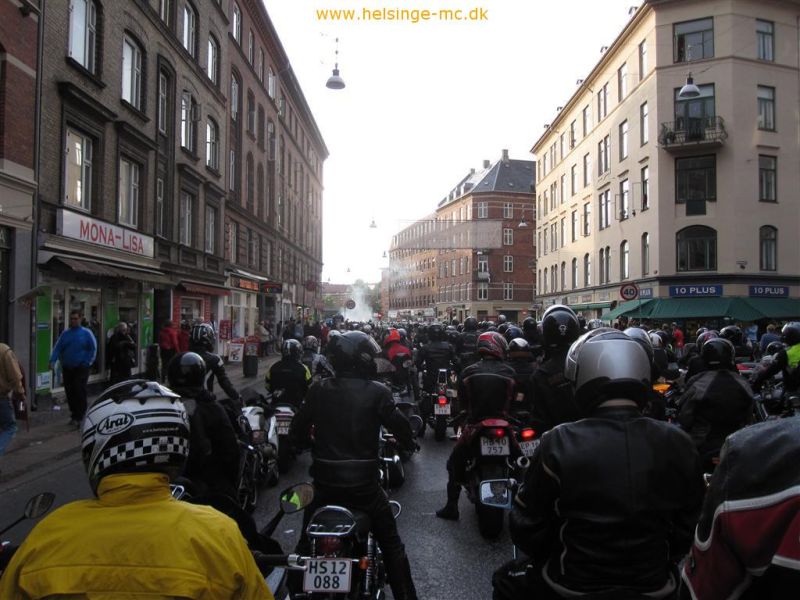 011211 230158 img