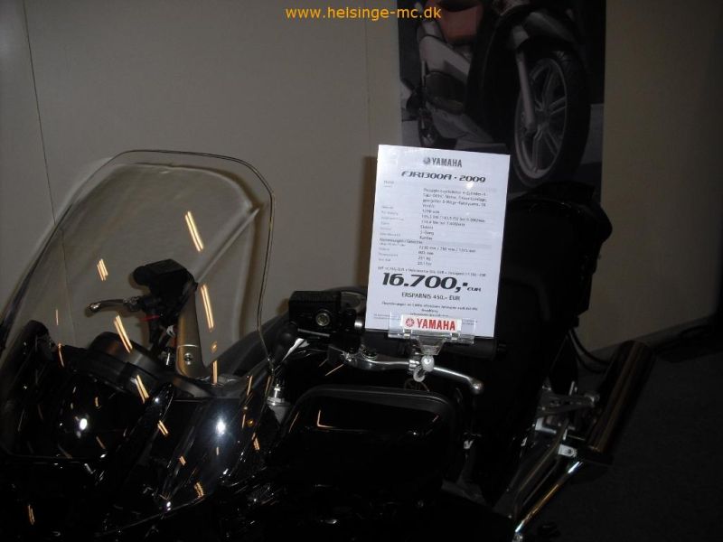31011032441 hamburg mc010  