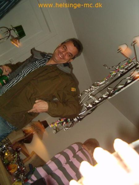 020108 nogen gar pa gaden