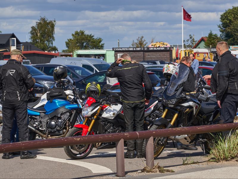 a7r01378 raw redigeret